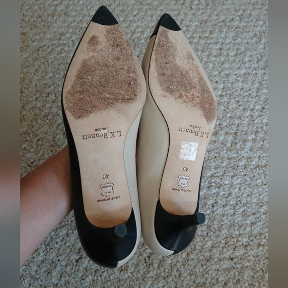LK Bennett Black and Cream pointy toe with bow pump size 39.5 - Picture 16 of 16